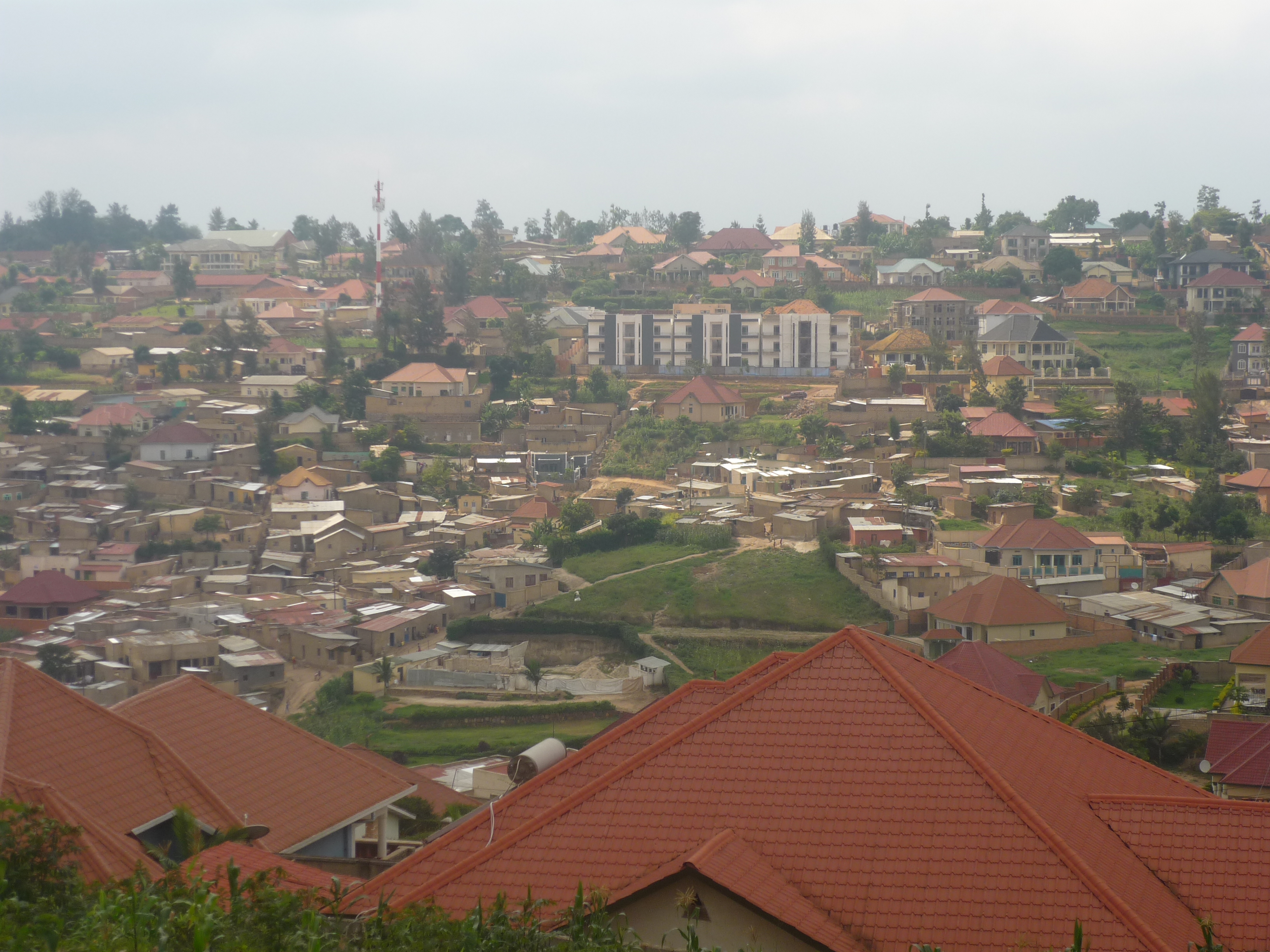 Neighbourhood Development in African Cities 001